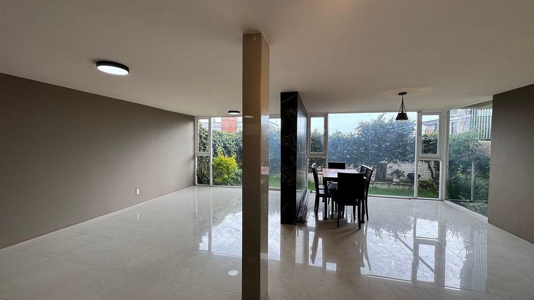 House in Mexico City, Mexico 5 - 19146431