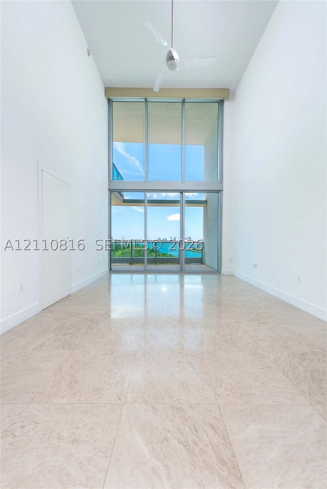 Condo in Miami, Florida, United States 2 - 19155807