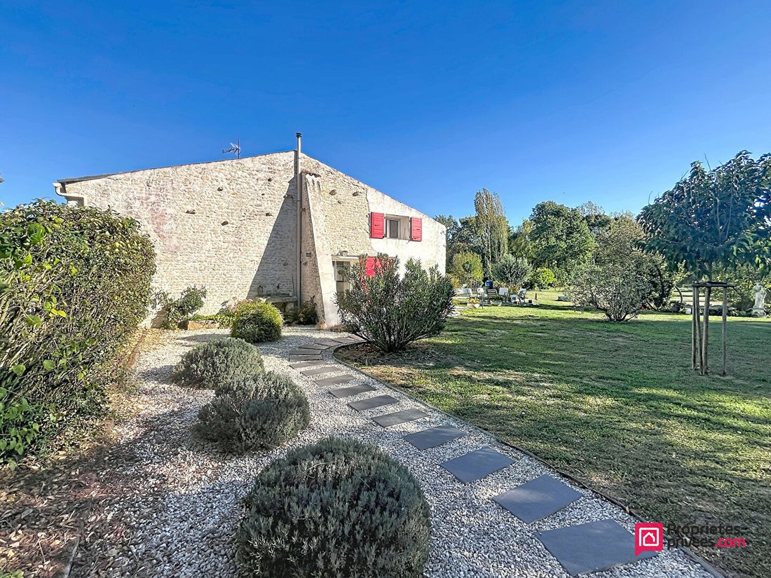 Villa à Le Gué-d'Alleré, Nouvelle-Aquitaine, France 1 - 19153815