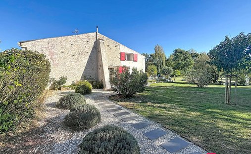 Villa in Le Gue-d'Allere, Neu-Aquitanien, Frankreich 1