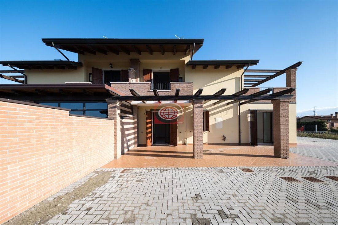Villa en Centro, Cesena, Emilia-Romaña 1 - 19038738