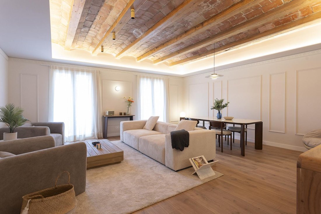 Apartment in Eixample, Barcelona, Spain 2 - 19152792