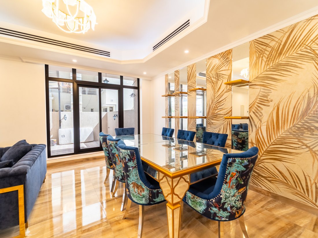 Villa in Al Barsha South 5, Al Barsha, Dubai 5 - 19155132