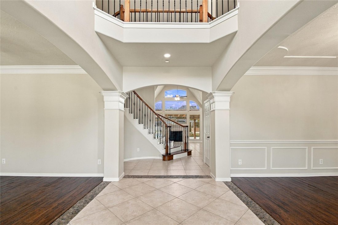 Maison à Spring, Texas, États-Unis 5 - 19152754