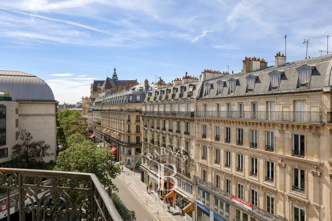 Apartment in Les Halles, Paris 1er Arrondissement, Paris 2 - 19155142