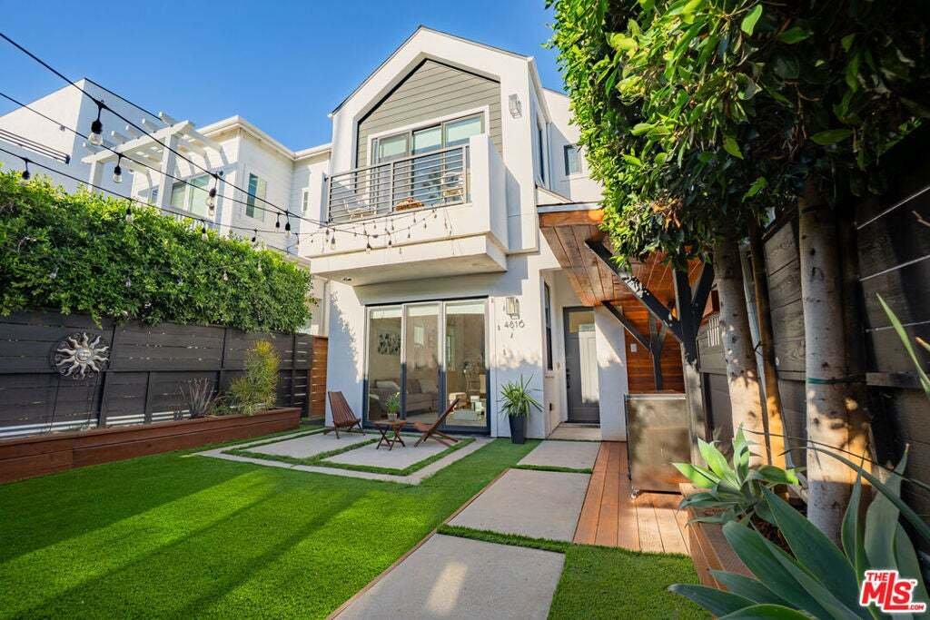 House in Los Angeles, California, United States 1 - 19154625