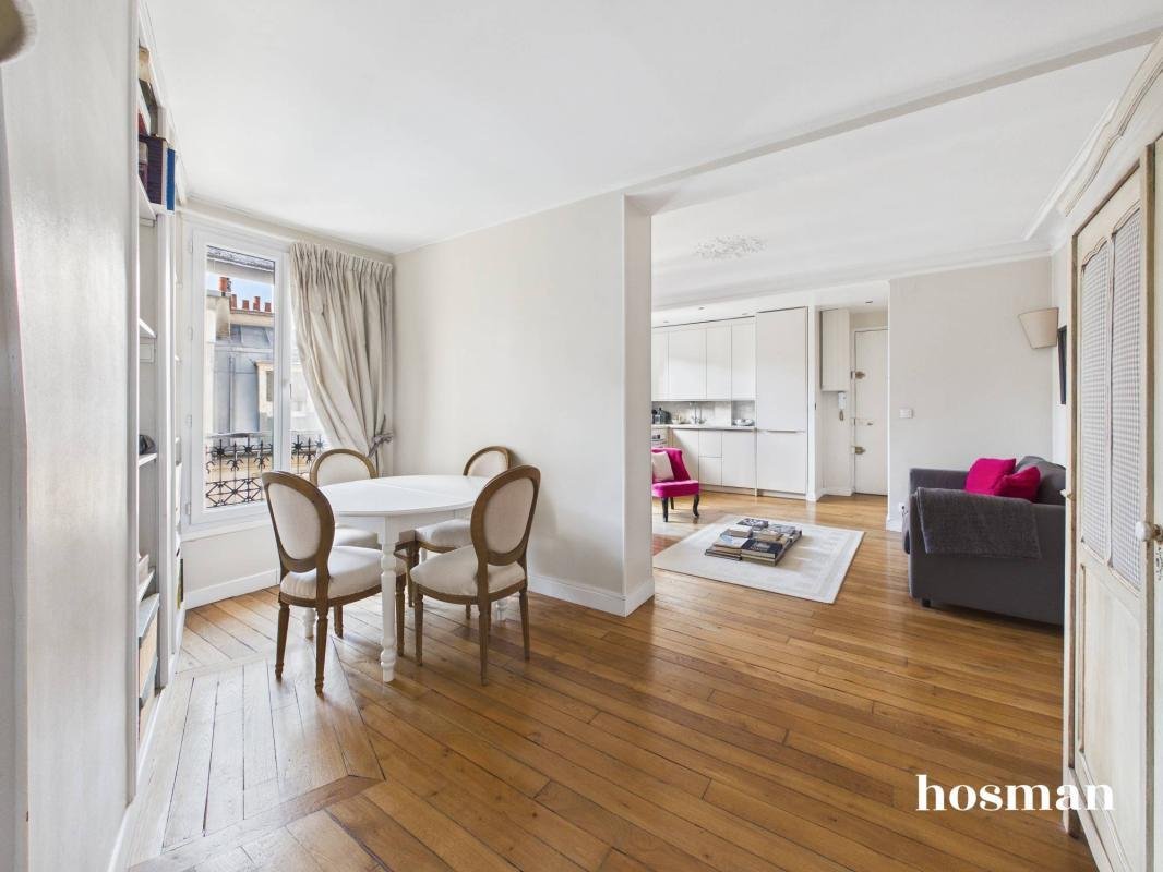 Apartment in Dupleix-Motte Picquet, Paris 15e Arrondissement, Paris 2 - 19153140