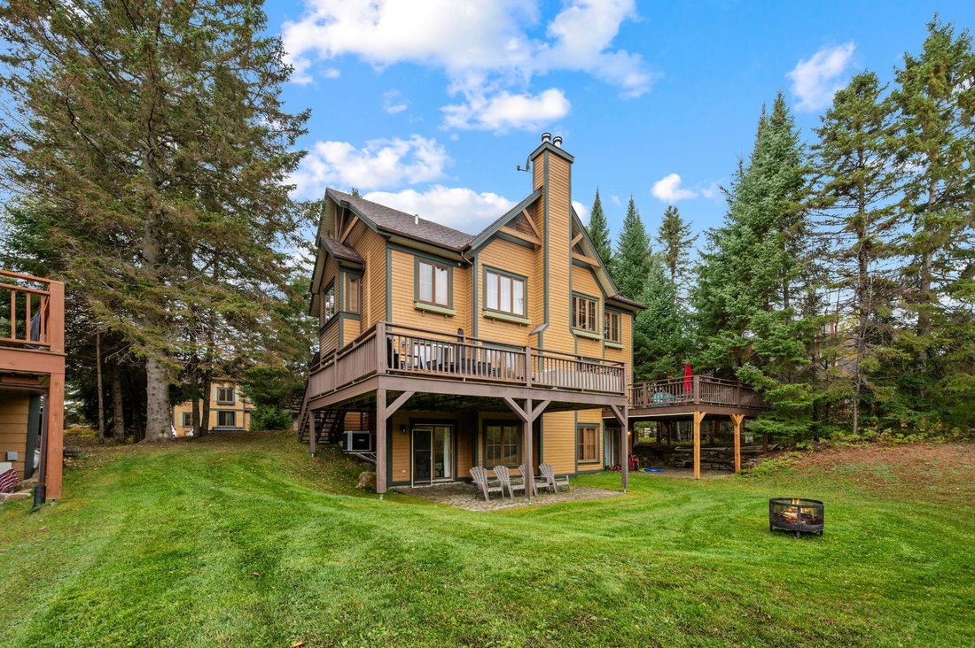 Condo in Mont-Tremblant, Quebec, Canada 2 - 19156216