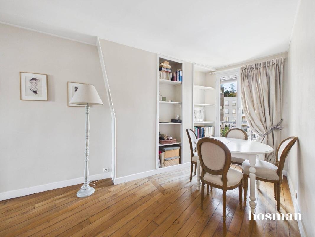 Apartment in Dupleix-Motte Picquet, Paris 15e Arrondissement, Paris 4 - 19153140
