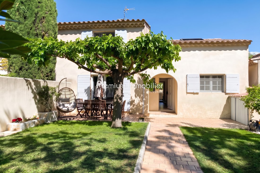 Villa à Plateau de Puyricard-La Trévaresse, Aix-en-Provence, France 2 - 19153013