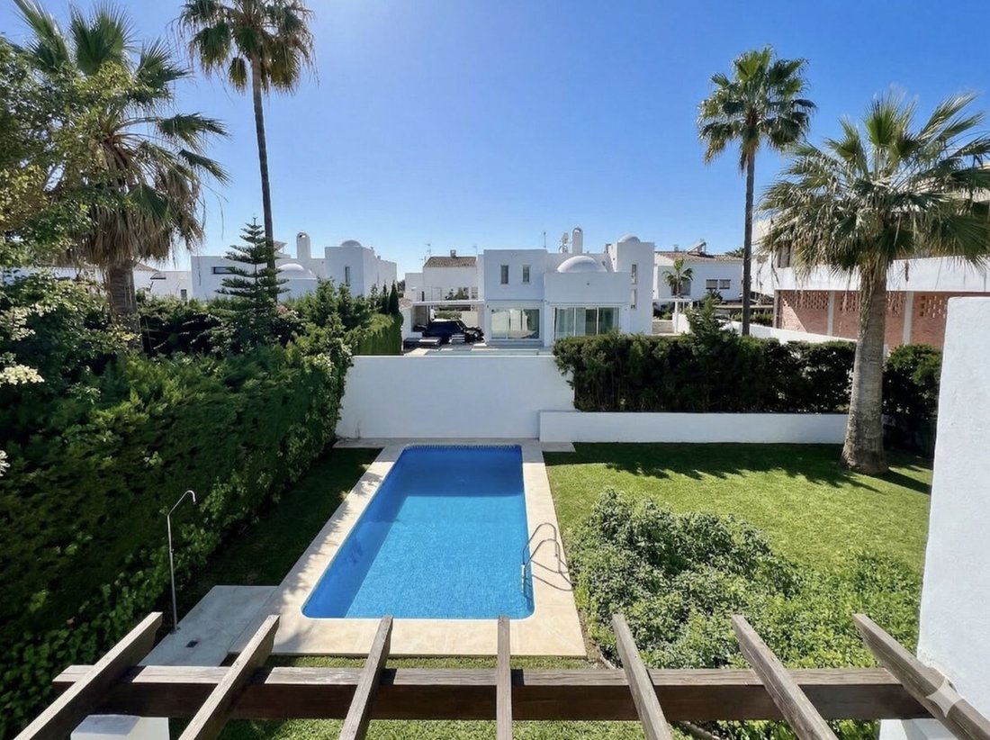Villa en Playa Puerto Banús, Marbella, España 3 - 19153293