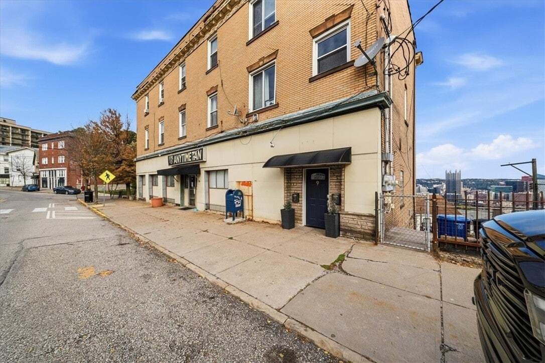 House in Pittsburgh, Pennsylvania, United States 3 - 19154763