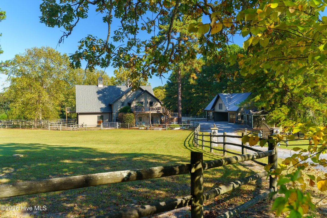 Casa en Southern Pines, Carolina del Norte, Estados Unidos 1 - 19153359