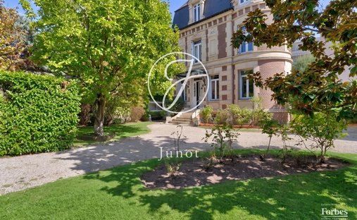 Maison à Rueil sur Seine - Plaine - Gare, Rueil-Malmaison, France 1