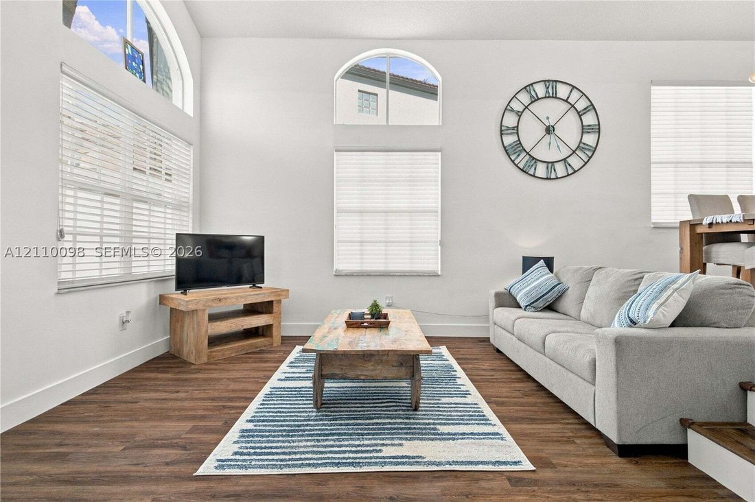 House in Pembroke Pines, Florida, United States 5 - 19152542