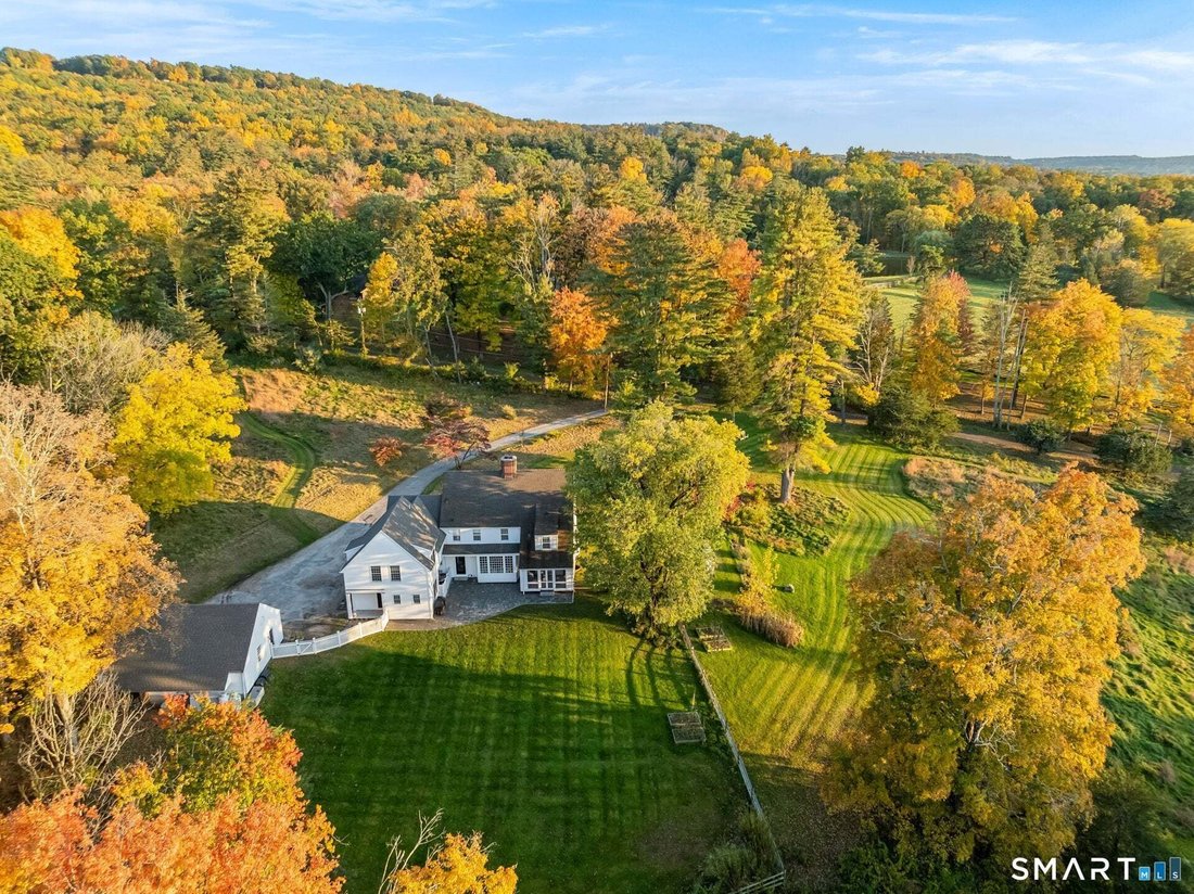 House in Avon, Connecticut, United States 2 - 19154565