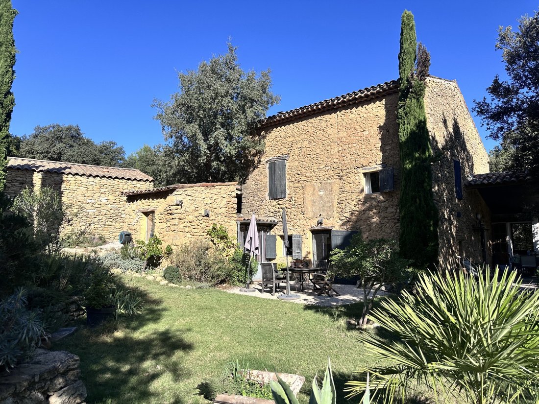Maison à Granettes-Jauberte-Sainte Anne, Aix-en-Provence, France 2 - 18793353