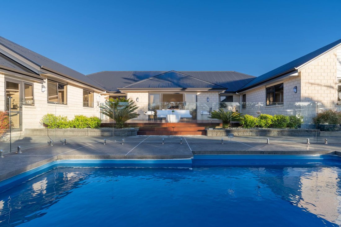 House in Dairy Flat, Auckland, New Zealand 2 - 19157515
