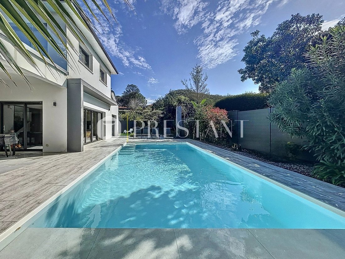 House in Anglet, Nouvelle-Aquitaine, France 1 - 19155976