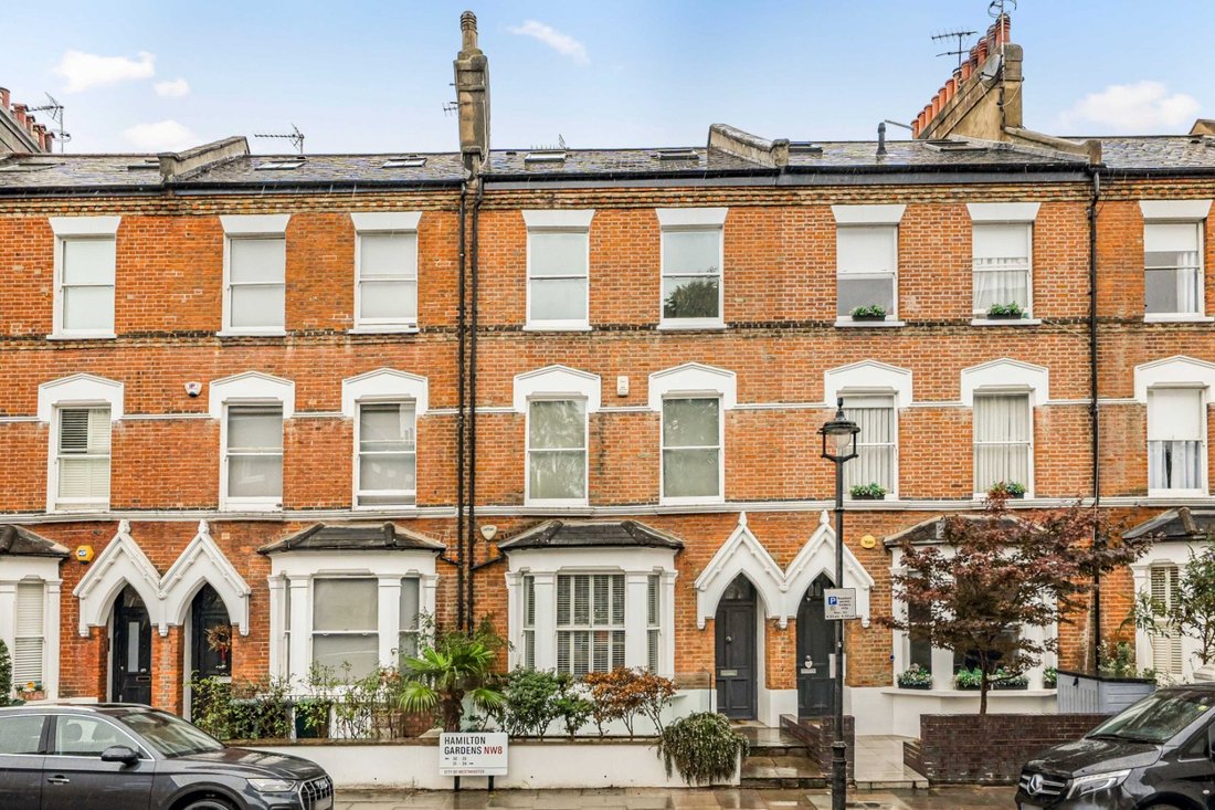 House in St John's Wood, Westminster, England 1 - 19153047