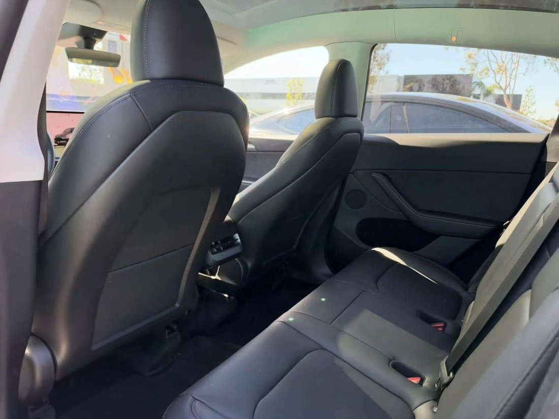 Suv in Costa Mesa, CA, United States 4 - 19156487