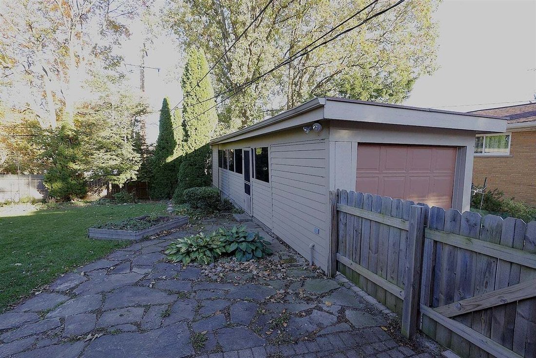 Maison à Ann Arbor, Michigan, États-Unis 5 - 19155600