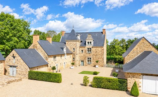 Anwesen in Château-Gontier, Chateau-Gontier-sur-Mayenne, Frankreich 1