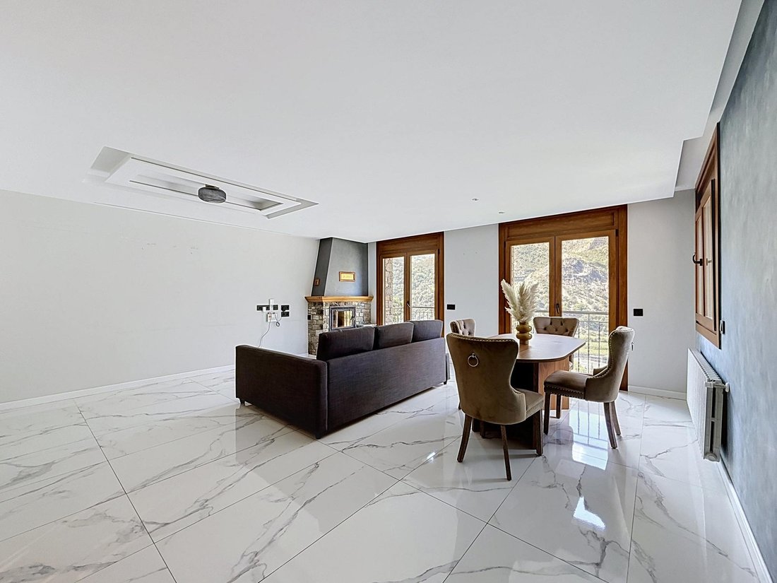 Apartamento en Sant Julià de Lòria, San Julián de Loria, Andorra 2 - 19154752