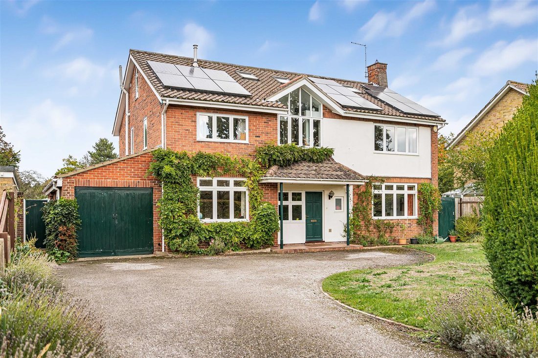 House in Cambridge, England 1 - 19152527