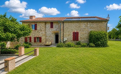Landhaus in Ambres, Okzitanien, Frankreich 1