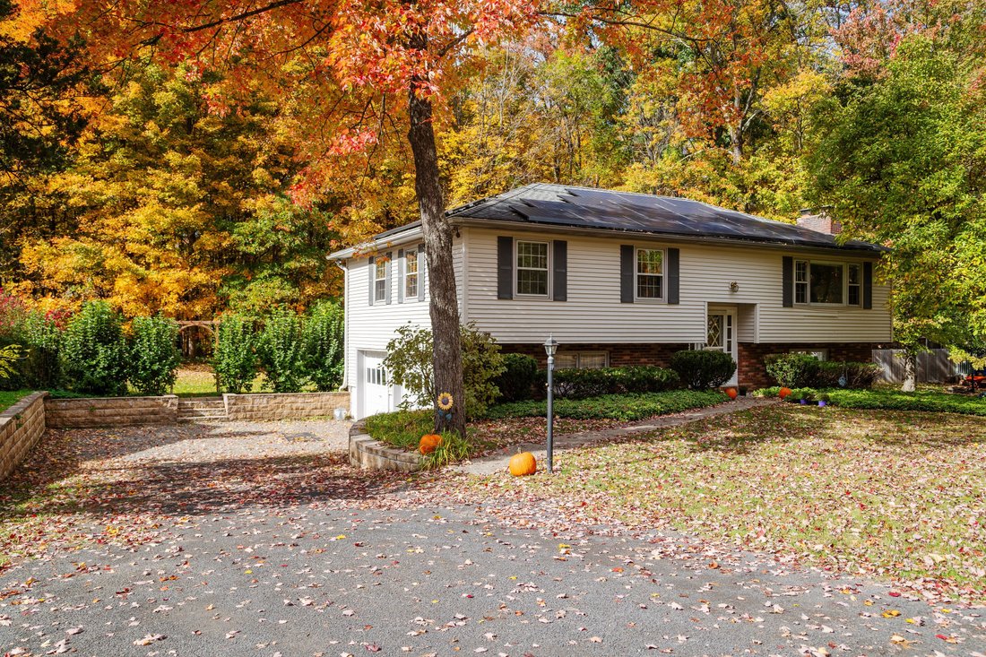 House in West Hurley, New York, United States 2 - 19153896