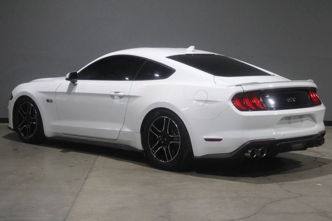 Coupe in Phoenix, AZ, United States 5 - 19156734
