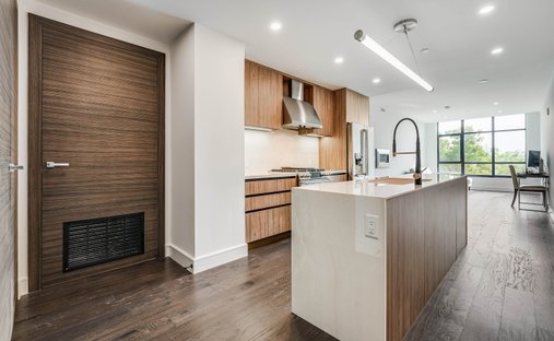 Condo in North Bergen, New Jersey, United States 1