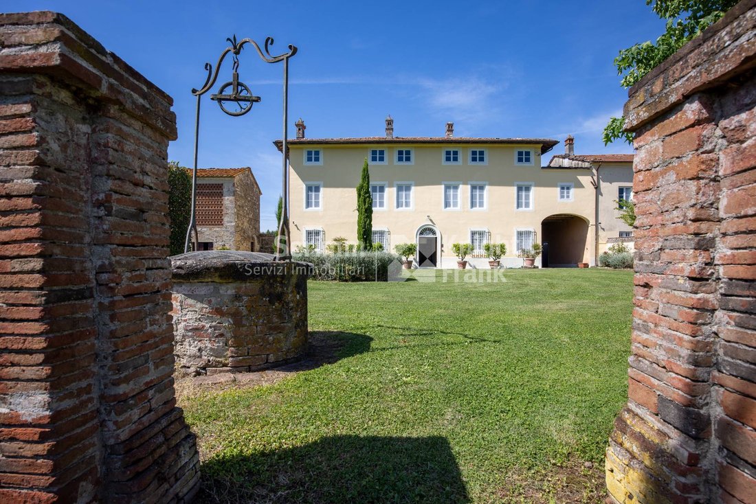 Villa in Centro, Capannori, Tuscany 5 - 19157341