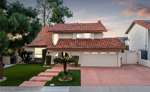 Casa a Walnut, California, Stati Uniti 1