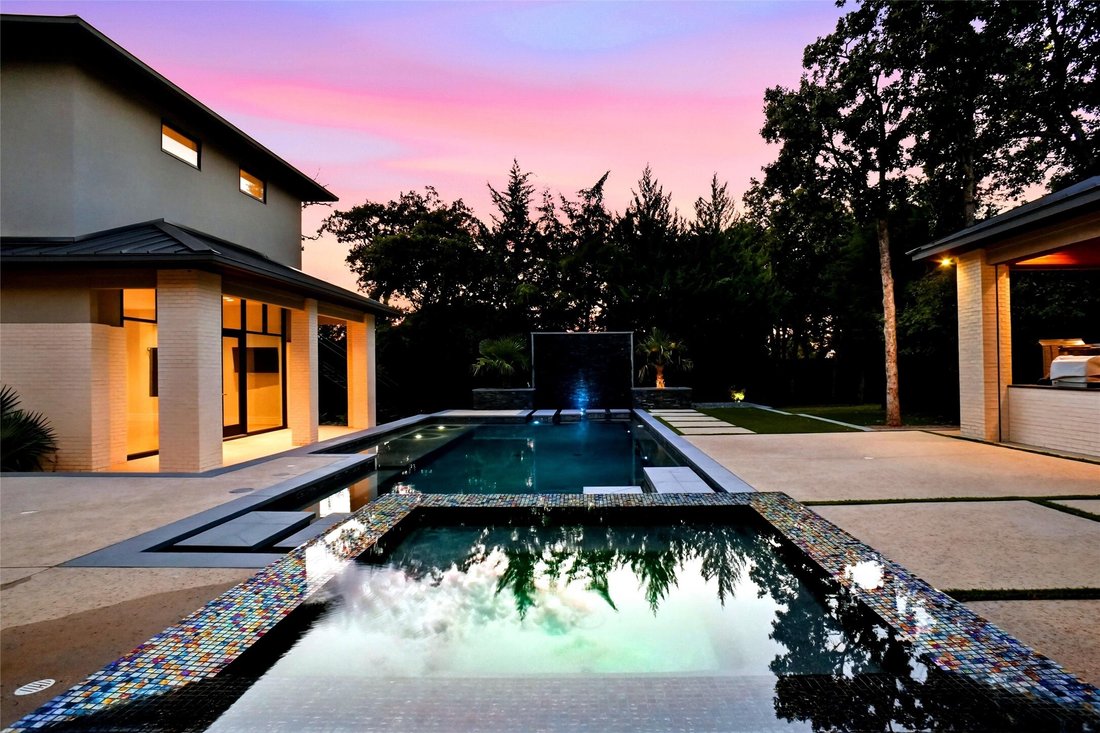 House in Grapevine, Texas, United States 2 - 19156519