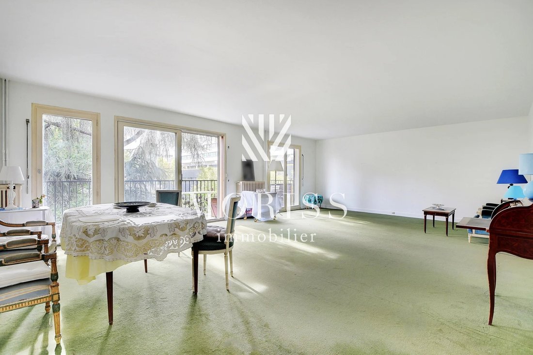 Apartment in Porte Dauphine, Paris 16e Arrondissement, Paris 2 - 19153228