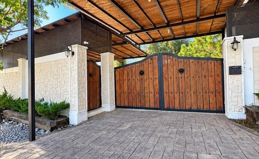 House in Santiago, Nuevo Leon, Mexico 1