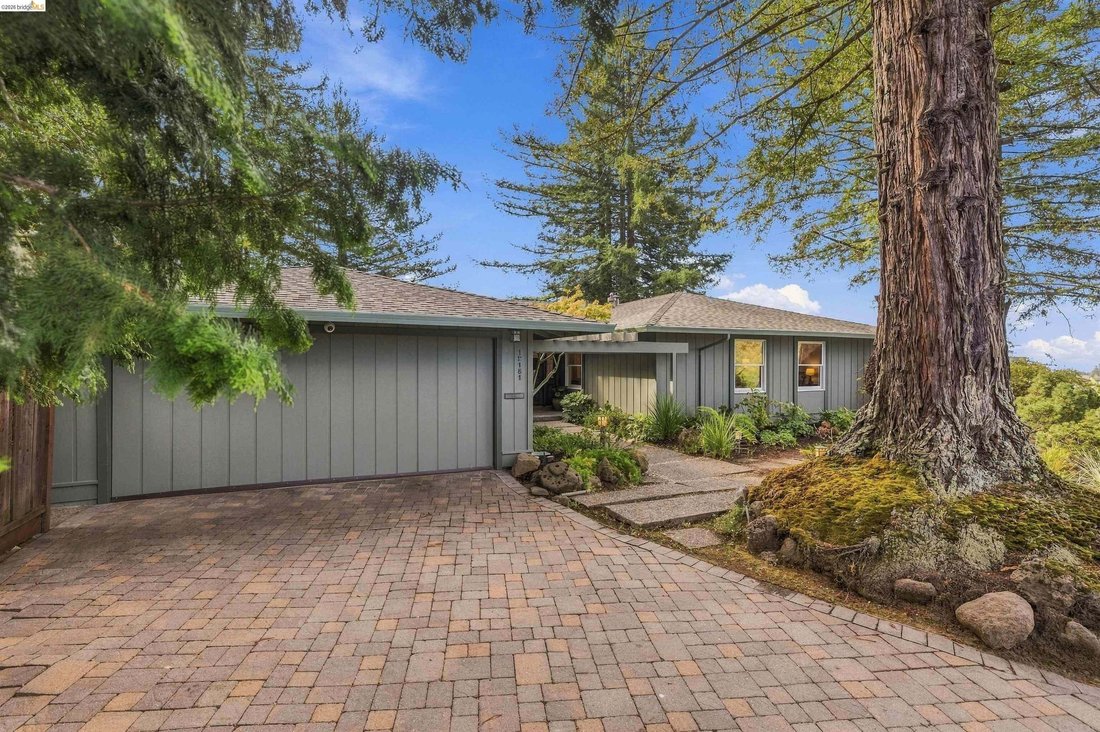 House in Oakland, California, United States 3 - 19155154