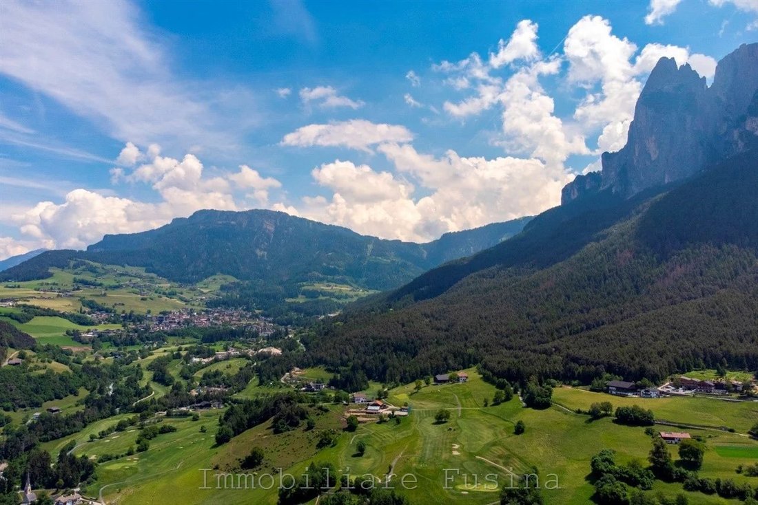 Villa a Fiè allo Sciliar, Trentino-Alto Adige, Italia 1 - 19153413