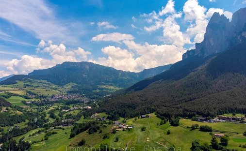 Villa in Völs am Schlern, Trentino-Südtirol, Italien 1