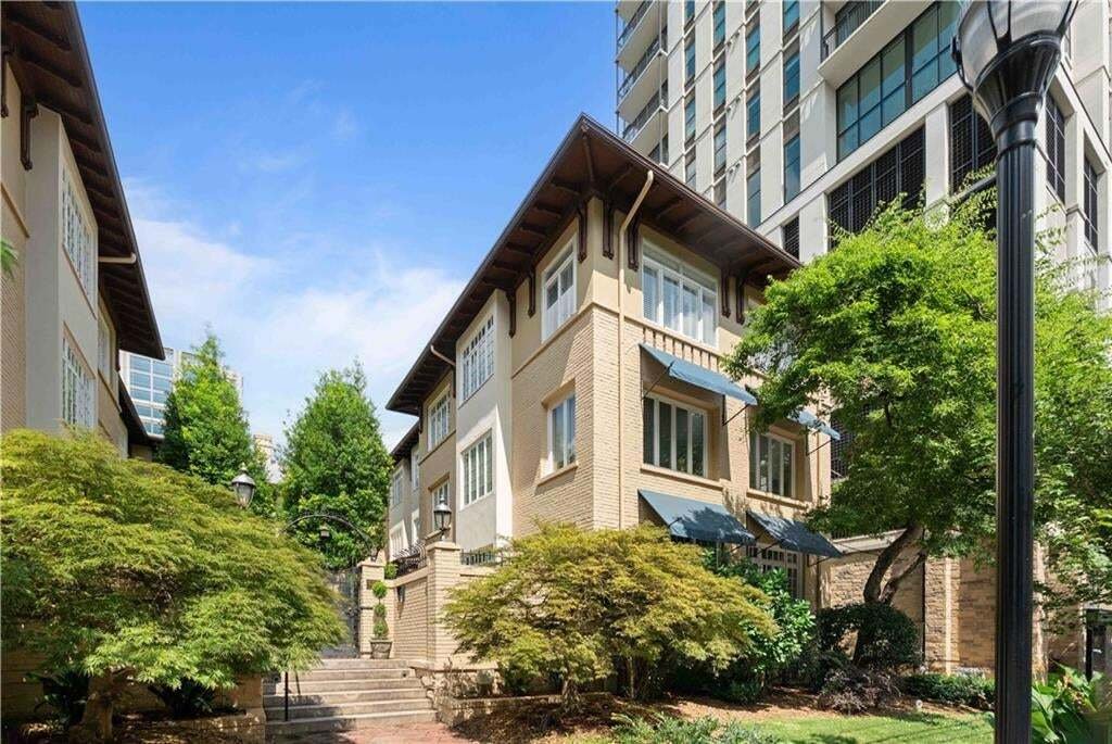 Condo in Atlanta, Georgia, United States 1 - 19155437