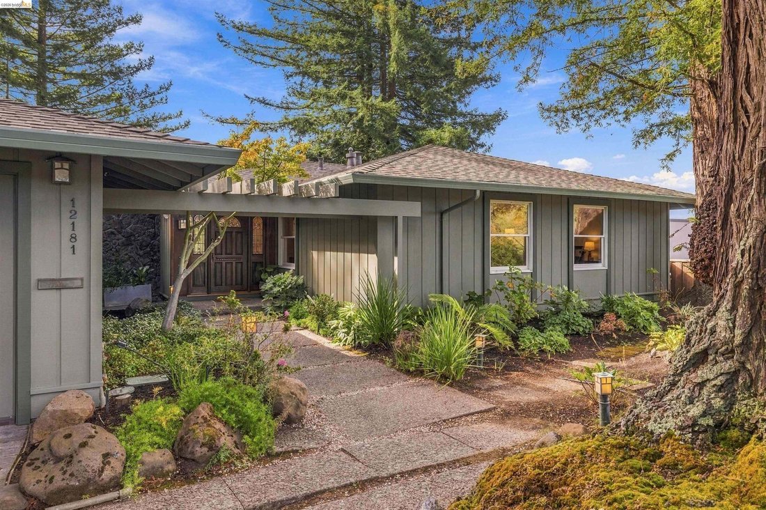 House in Oakland, California, United States 4 - 19155154