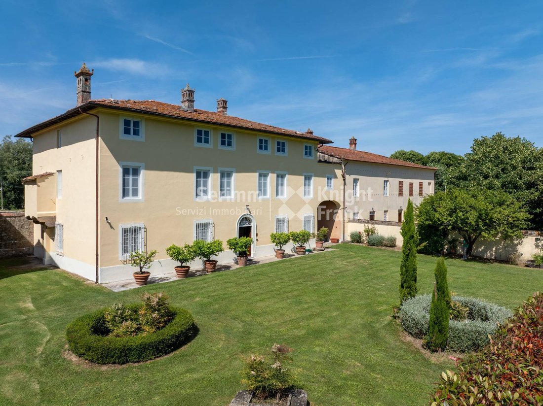 Villa in Centro, Capannori, Tuscany 1 - 19157341