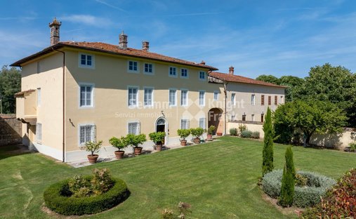 Villa in Centro, Capannori, Tuscany 1