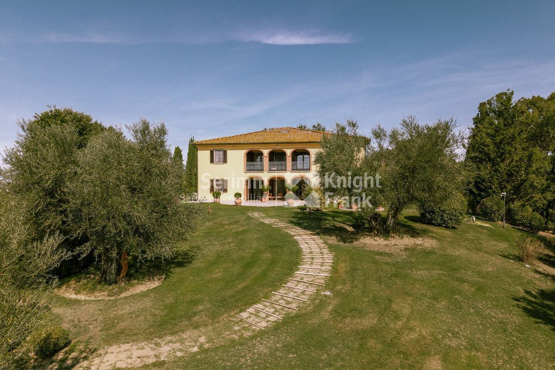 Villa in Lajatico, Tuscany, Italy 2 - 19157343