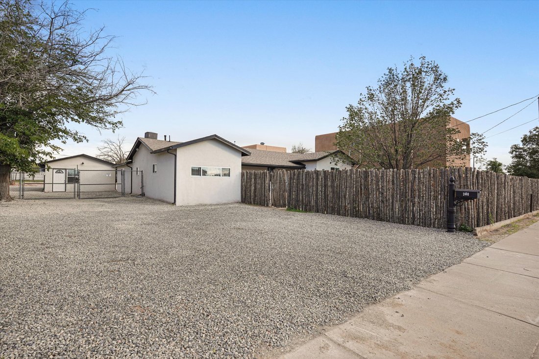 House in Albuquerque, New Mexico, United States 1 - 19154658