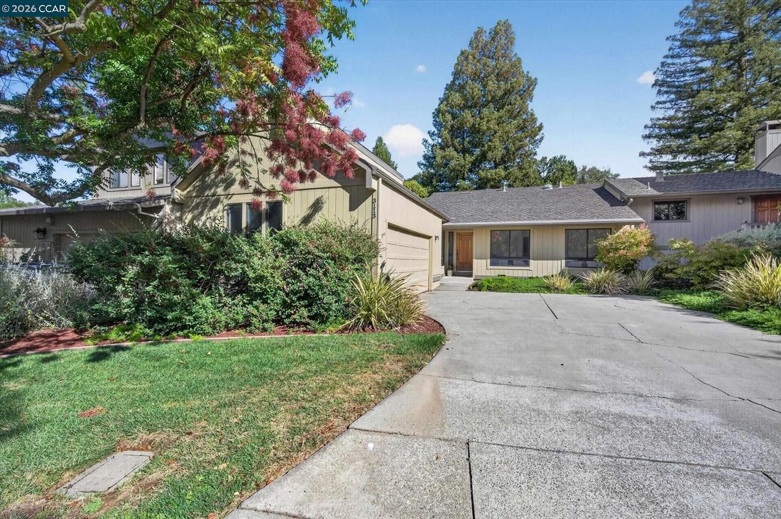 Townhouse in Walnut Creek, California, United States 1 - 19156372