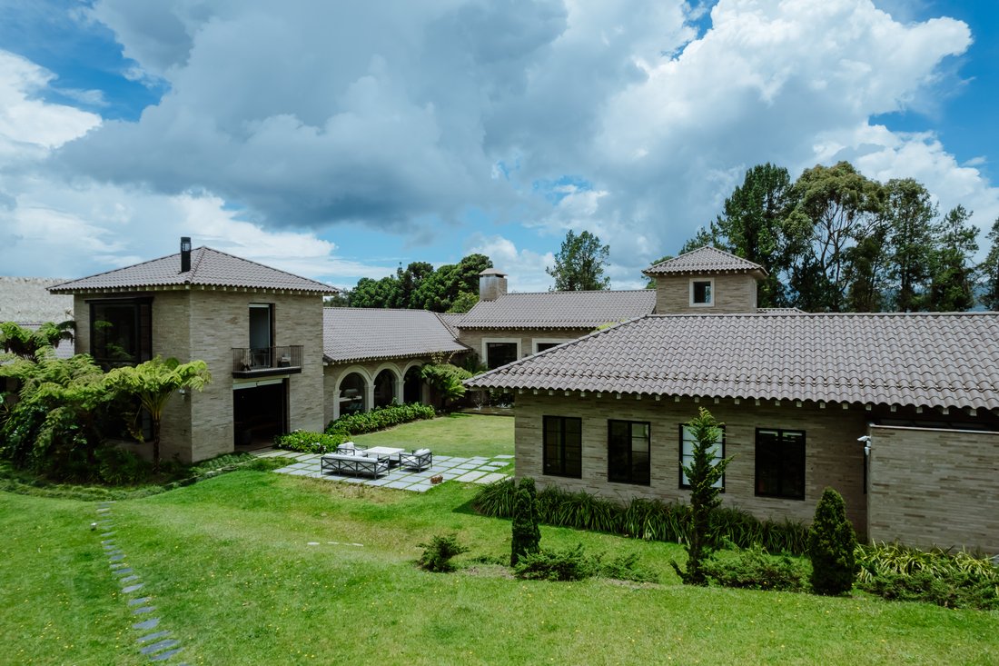 Tenuta a Envigado, Dipartimento di Antioquia, Colombia 1 - 19157116