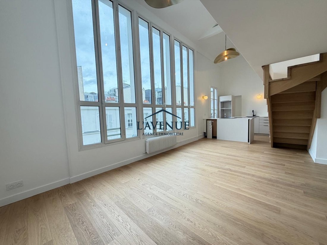Apartment in Elysées-Madeleine, Paris 8e Arrondissement, Paris 2 - 19157616